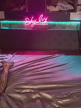 Shy Ivy online show from October 2025 08:18:02 PM