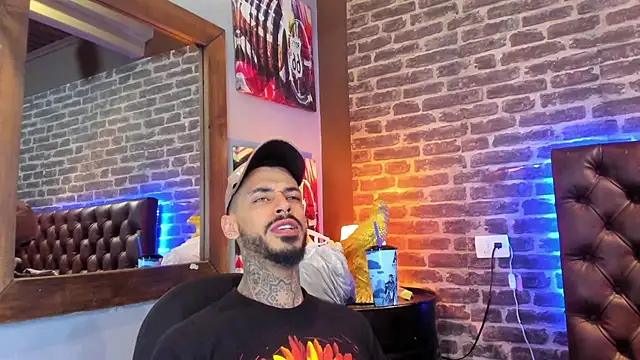 VinzenzRizzo online show from February 2026 04:19:02 AM