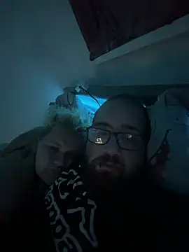 mrandmrsdarkside online show from April 2026 10:03:02 PM