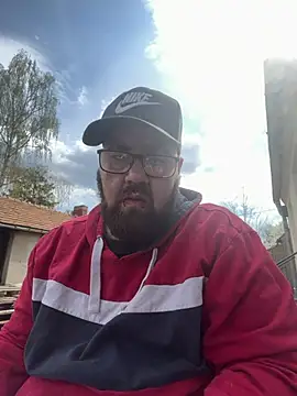 mrandmrsdarkside online show from April 2026 11:55:02 AM