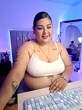 AndreaKinky online show from October 2025 08:22:02 AM