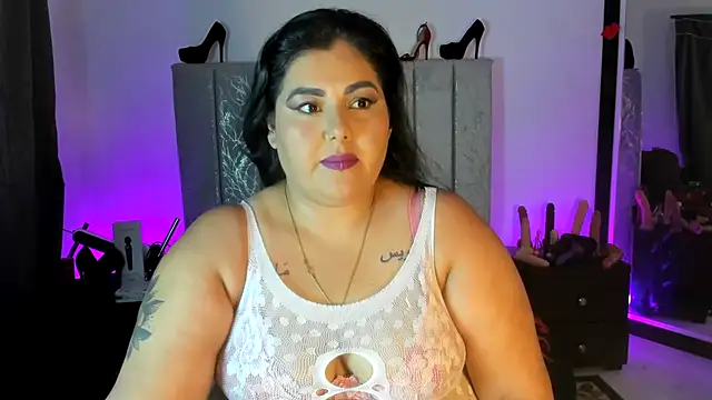 AndreaKinky online show from April 2026 10:27:01 PM