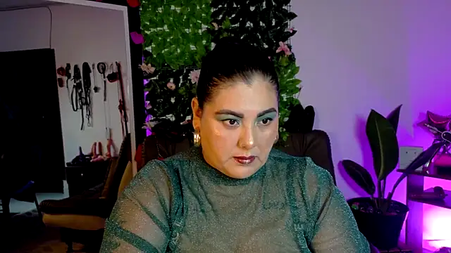 AndreaKinky online show from May 2026 10:29:01 PM