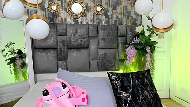 PatyLawrence online show from February 2026 04:17:02 AM