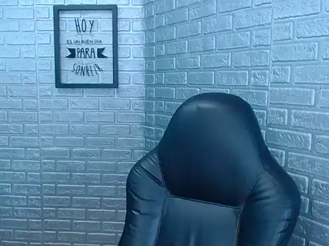 Blake Mils online show from April 2026 07:14:01 PM