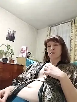 Snapshot of Flower2931 chatting on February 2026 06:09:01 PM Flower2931 online show from February 2026 06:09:01 PM