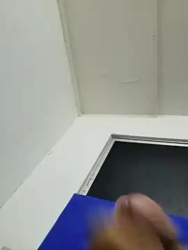 Snapshot of jhoi95 chatting on December 2025 04:07:02 AM jhoi95 online show from December 2025 04:07:02 AM