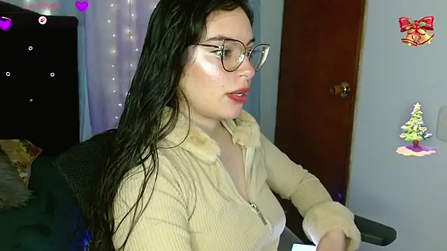 Snapshot of Camila_Ord chatting on December 2025 09:08:02 PM Camila Ord online show from December 2025 09:08:02 PM