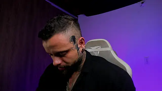 Snapshot of natevillage chatting on September 2025 07:09:02 AM natevillage online show from September 2025 07:09:02 AM