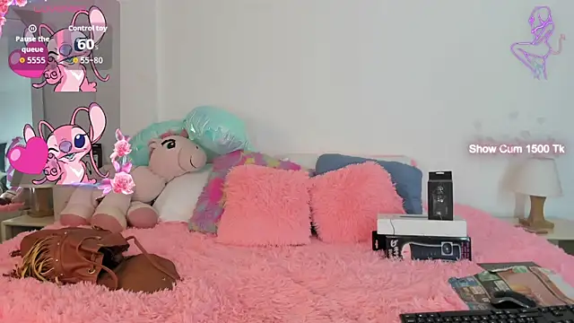 Snapshot of Ariana-Fernandez chatting on September 2025 12:54:02 PM Ariana-Fernandez online show from September 2025 12:54:02 PM