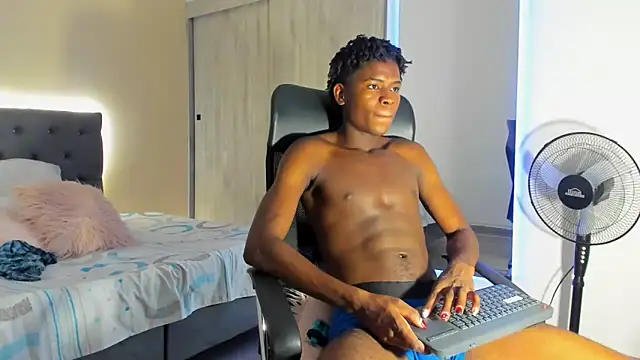 Johan barreto online show from October 2025 01:50:02 AM