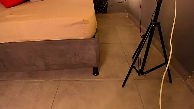 Johan barreto online show from November 2025 09:03:01 PM