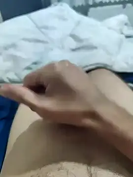 Snapshot of emrekzlk52 chatting on December 2025 07:53:02 PM emrekzlk52 online show from December 2025 07:53:02 PM