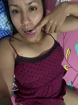 Snapshot of Huitaca_ chatting on July 2026 03:42:02 AM Huitaca online show from July 2026 03:42:02 AM