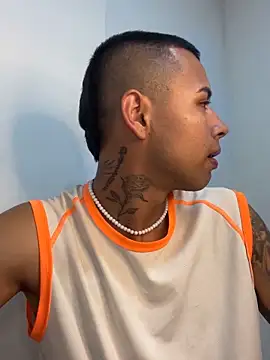 Snapshot of _Logan_Colton_ chatting on September 2025 05:13:01 PM Logan Colton online show from September 2025 05:13:01 PM