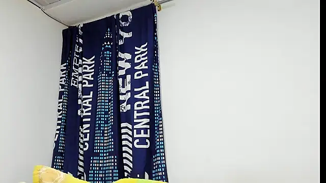 Snapshot of _Logan_Colton_ chatting on November 2025 11:16:01 PM Logan Colton online show from November 2025 11:16:01 PM