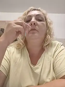 clarabbw47 online show from June 2026 10:43:01 PM