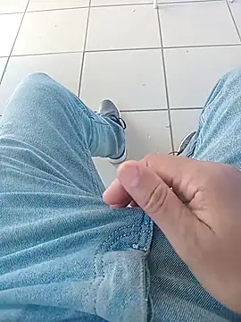 Snapshot of svvagesexyy chatting on October 2025 07:37:02 AM svvagesexyy online show from October 2025 07:37:02 AM