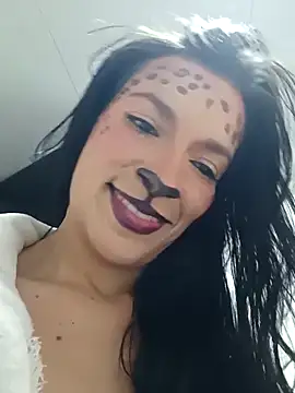 Snapshot of kim_lebanon chatting on October 2025 07:59:01 PM kim lebanon online show from October 2025 07:59:01 PM