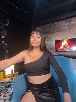 chloeey777  online show from February 2026 01:16:02 PM