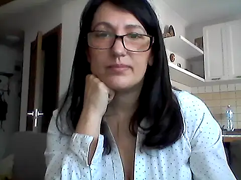 Elena48324 online show from April 2026 08:41:02 AM