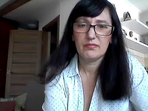 Snapshot of Elena48324 chatting on April 2026 10:18:02 AM Elena48324 online show from April 2026 10:18:02 AM