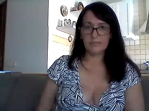 Elena48324 online show from June 2026 10:53:02 AM