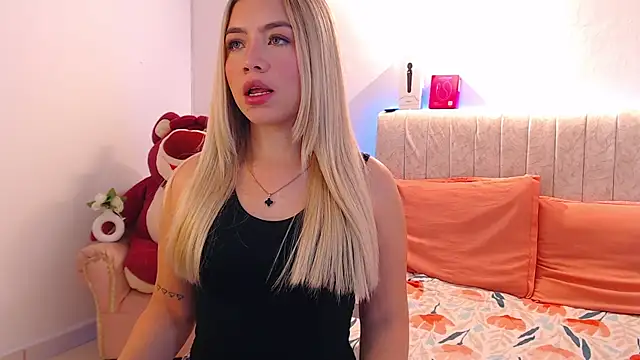 Snapshot of _Tiffany1 chatting on November 2025 05:58:02 PM Tiffany1 online show from November 2025 05:58:02 PM