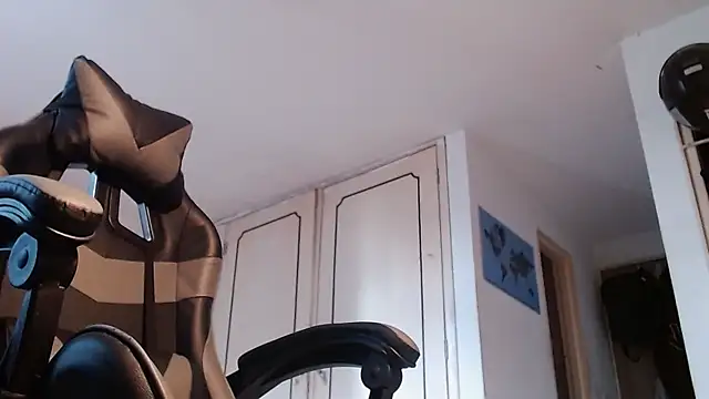 malek xarx  online show from February 2026 08:34:02 PM