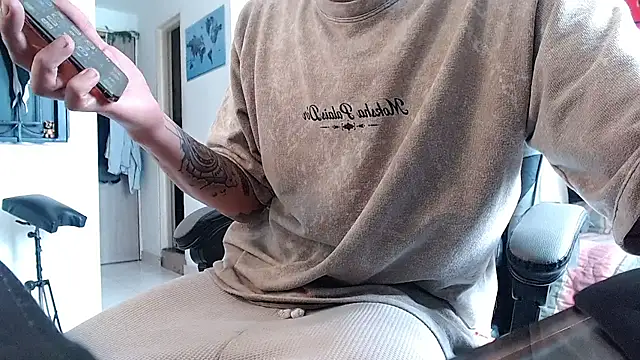 malek xarx  online show from March 2026 04:23:01 PM