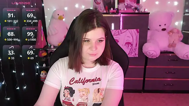 AmyVibess online show from November 2025 08:07:01 PM