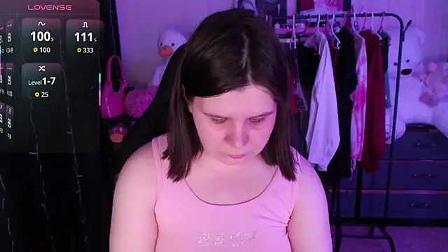 AmyVibess online show from May 2026 06:04:02 PM