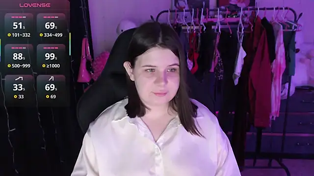 AmyVibess online show from July 2026 07:29:02 PM