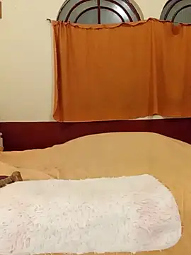 Snapshot of BlanquitaMexicana chatting on October 2025 12:47:01 AM BlanquitaMexicana online show from October 2025 12:47:01 AM