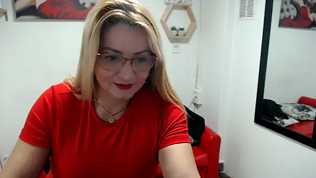 DIVAX MONSERRAT online show from January 2026 09:51:01 PM