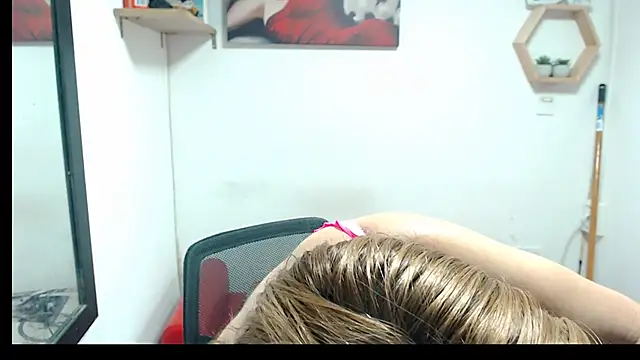 DIVAX MONSERRAT online show from May 2026 08:36:02 PM