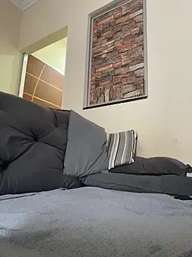 Snapshot of DhanRhuanRd chatting on November 2025 03:50:01 PM DhanRhuanRd online show from November 2025 03:50:01 PM