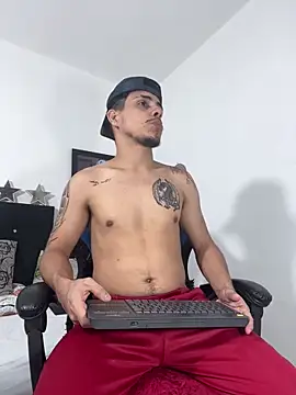 Luke Stone online show from May 2026 08:57:02 PM