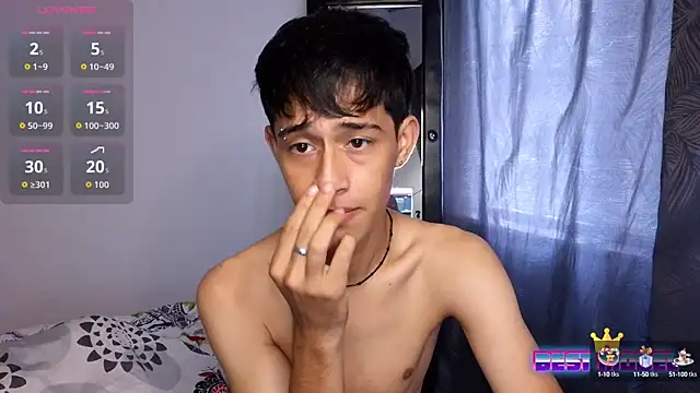 Danny cute 05 online show from October 2025 02:03:01 PM