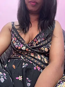 Snapshot of tamil_Aarathi chatting on December 2025 05:55:02 PM tamil Aarathi online show from December 2025 05:55:02 PM