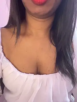 Snapshot of tamil_Aarathi chatting on February 2026 05:17:01 PM tamil Aarathi online show from February 2026 05:17:01 PM