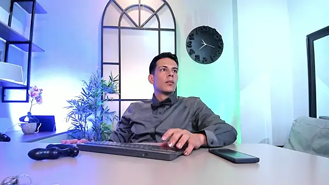 Dustin Sonne online show from May 2026 03:44:02 AM