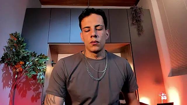 Dustin Sonne online show from May 2026 03:47:01 AM