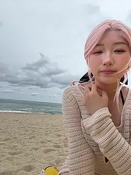 Snapshot of winter11 chatting on September 2025 02:24:01 AM winter11 online show from September 2025 02:24:01 AM