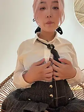 Snapshot of winter11 chatting on October 2025 01:59:02 AM winter11 online show from October 2025 01:59:02 AM