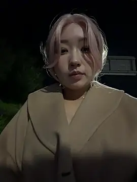 Snapshot of winter11 chatting on October 2025 02:50:02 PM winter11 online show from October 2025 02:50:02 PM