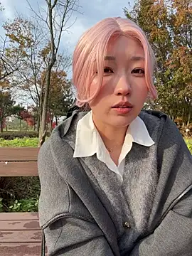 Snapshot of winter11 chatting on November 2025 12:10:02 AM winter11 online show from November 2025 12:10:02 AM