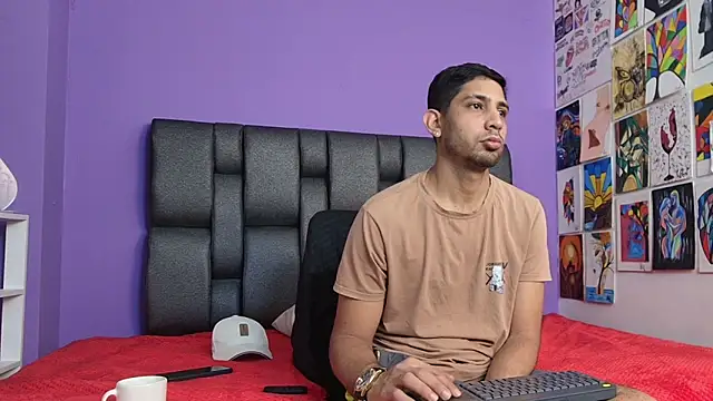 ashtoncooperr online show from September 2025 06:02:02 PM