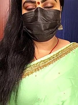 Snapshot of honey-flower chatting on September 2025 11:31:02 AM honey-flower online show from September 2025 11:31:02 AM