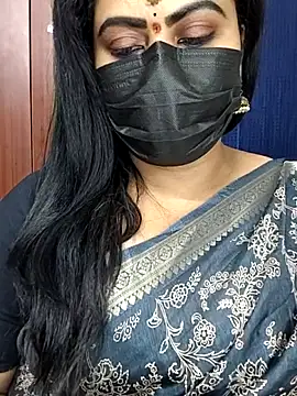 Snapshot of honey-flower chatting on September 2025 11:48:01 PM honey-flower online show from September 2025 11:48:01 PM